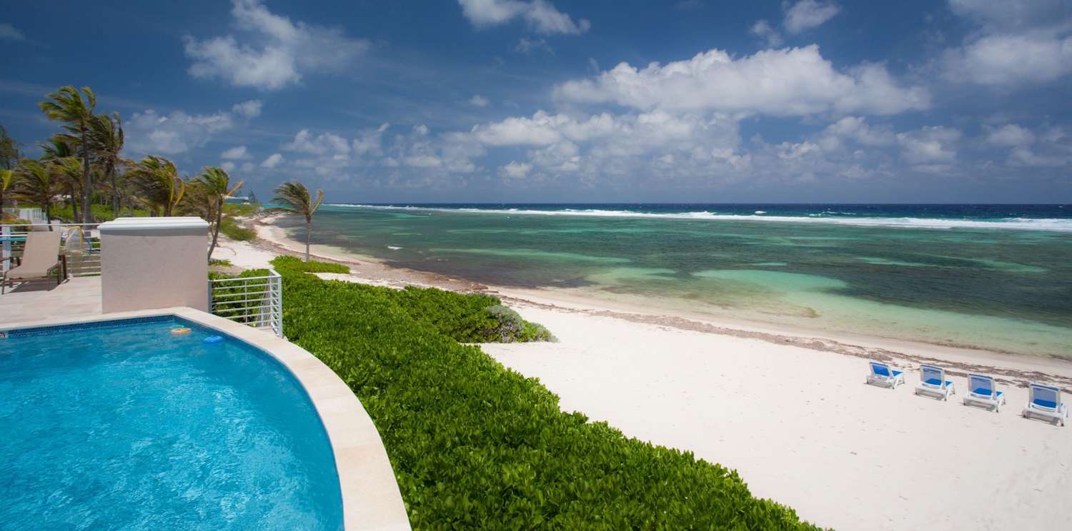 Pool in Cayman Kai overlooking the ocean
