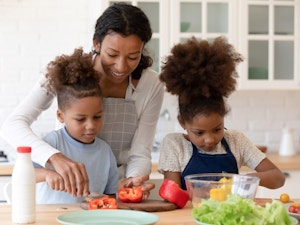 Children cooking wth parents 1